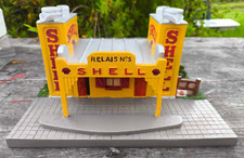 Ancienne station service en