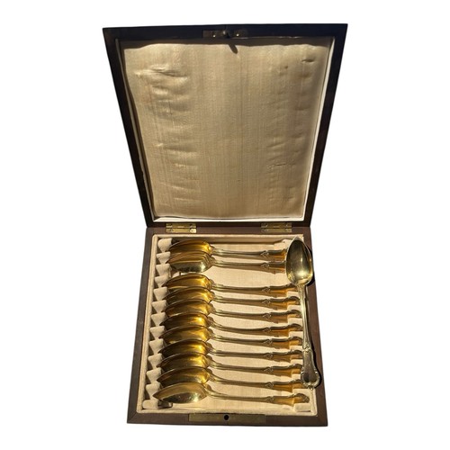 Petites cuillères en - 12,