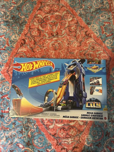 Hot wheels mega garage - wheels,
