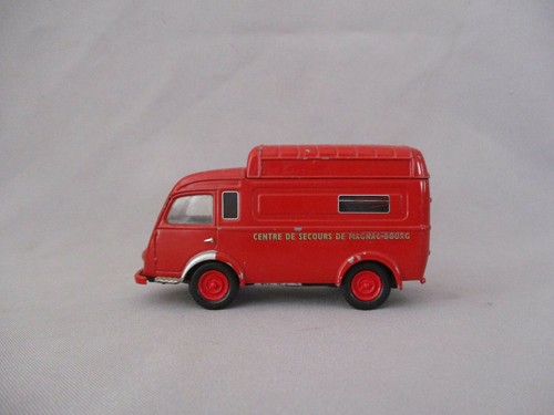 Ag843 corgi renault - ag843,