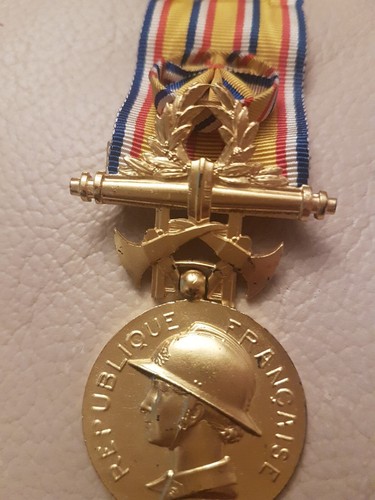 Médaille hommage - médaille,