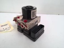 Bloc ABS (freins anti-blocage)