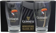 Guinness Lot De 2 X Miniature Bière Lunettes Avec Toucan Modèle sous Licence
