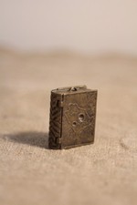 Ancien petit pendentif