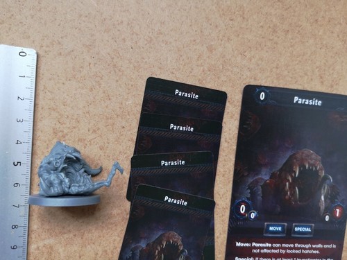 Parasite miniature card - parasite, &