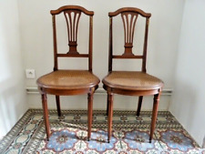 Lot 2 anciennes chaises