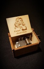 Boîte à musique en bois