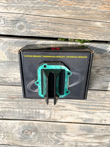 Boîte clapets moto - boîte,