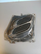Peugeot 206 / Grille, prise