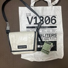 FREITAG F11 LASSIE Messenger