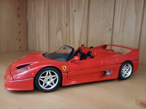 Voiture miniature 18 - miniature, 1/18