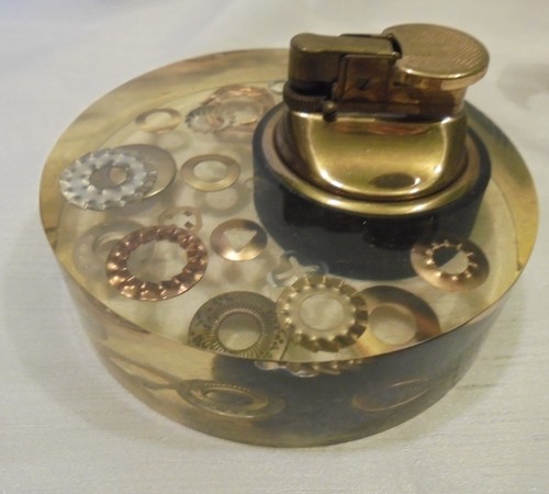 Briquet table résine - table,