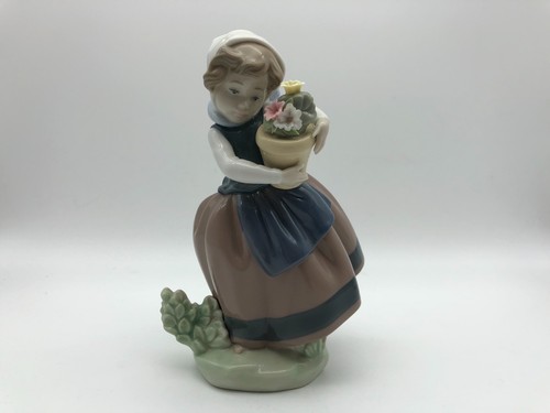 Figurine lladro fille cm - 17,3,