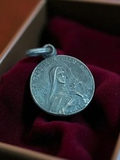 Petite médaille religieuse