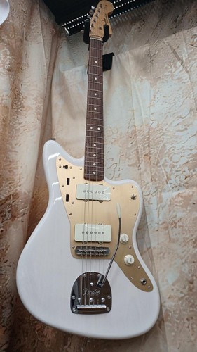 Guitare électrique fender - guitare,
