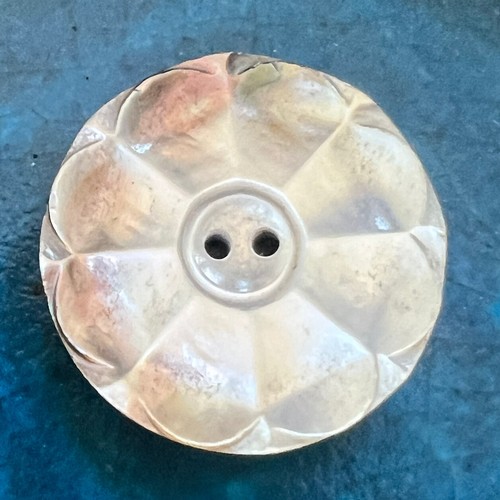 Rare ancien bouton - , en