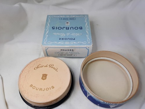 Ancienne boîte poudre - , de