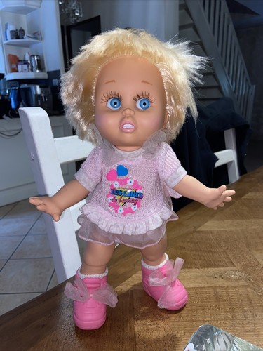 Galoob baby face doll - baby,