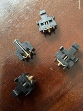 Lot de 10 griffes de fixation appareillage legrand sagane 84900  849 00