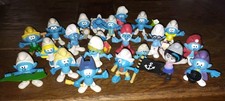 Lot de 22  jouets Différents