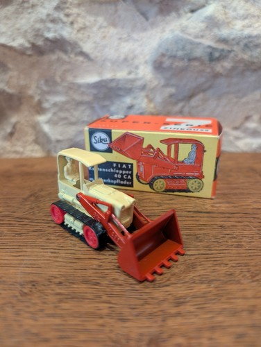 Siku 238 tracteur fiat - v,
