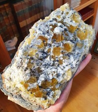 Fluorine, sphalérite, quartz, Le Rivet Quarry, Peyrebrune, Castres, Tarn (81), F
