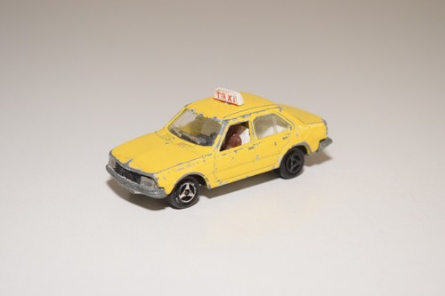 A30 majorette 266 renault - 266,