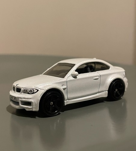 Miniature matchbox bmw - miniature, 1m
