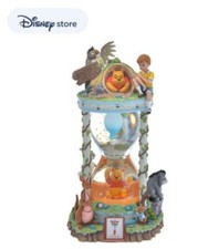 Boule à neige Disney Store Winnie l'ourson et l'arbre à miel 55e anniversaire