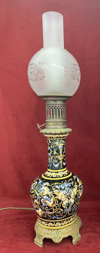 Kerosene oil lamp lampe - kerosene, a