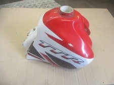 Réservoir d'essence pour