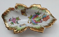 Sublime PETIT PLAT COUPE FORME FEUILLE porcelaine HEREND HUNGARY QUEEN VICTORIA