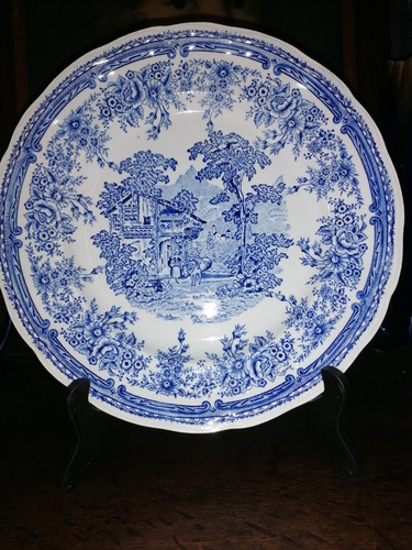 Assiette plate g - &,