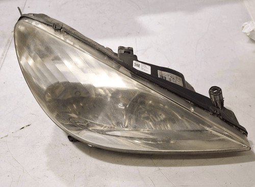Phare droit peugeot - 607, v6