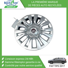 ? ENJOLIVEUR DE ROUE FIAT TIPO ➤735650524 ?