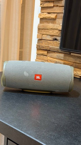 Jbl charge bluetooth speaker - bluetooth,
