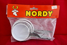 Ancien Jouet NORDY 4 casseroles Alu Emaillé - Jamais ouvert - Une poêle abimée