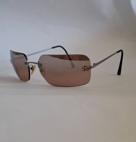 Lunettes soleil chanel - lunettes,