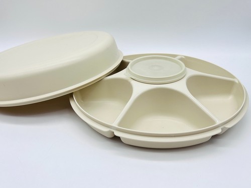 Tupperware serving center - serving,
