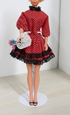 Robe de poupée mannequin clone de Barbie Petra Tressy vintage 60's Hong Kong