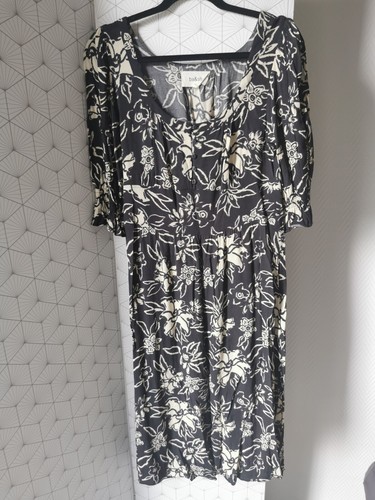 Robe shaya bash - robe,