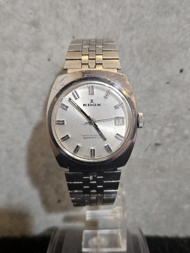 Montre vintage homme suisse