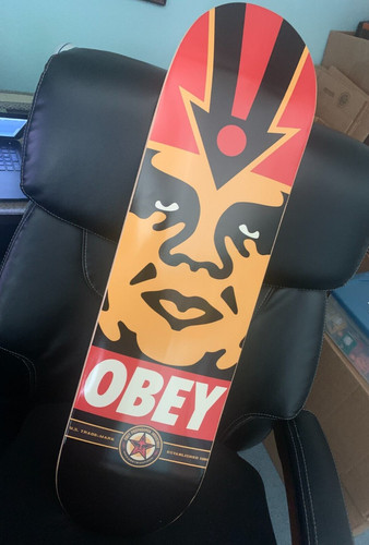 Obey giant shepard - ,