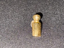 (X) PINS BADGE ENAMEL VINTAGE COLLECTION LUXE PARFUM L'ARTISAN PARFUMEUR PARIS