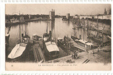 LA ROCHELLE. carte postale ancienne  Vue générale du Port / bateaux