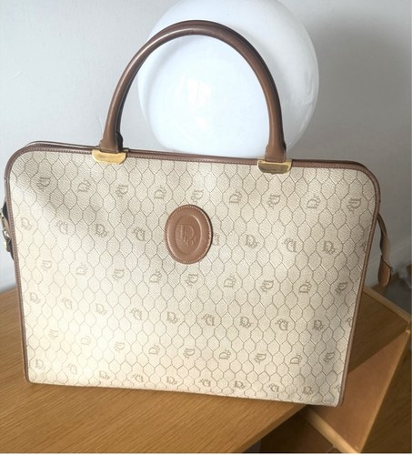 Christian dior france - christian,
