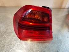 FEU PHARE ARRIERE GAUCHE