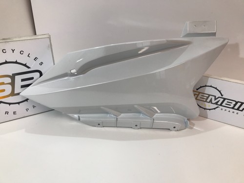 Côté carena gauche yamaha - cÔtÉ,