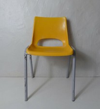 chaise enfant plastique jaune vintage ...