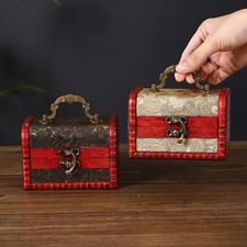 Ancienne boite à bijoux